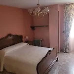 Casa De Lopez *