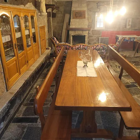 Casa De Lopez * Chamoso